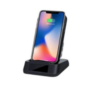 משטח טעינה אלחוטי עם מצלמה נסתרת