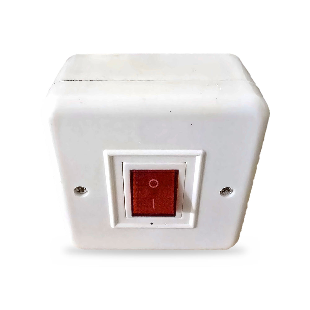 מצלמה נסתרת DVR במפסק דוד – הקלטה לכרטיס זיכרון, ללא WiFi